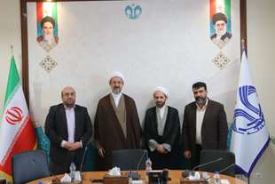   ضرورت افزایش همکاری دانشگاه قم و کالج شبانه روزی فارسی بوسنیایی